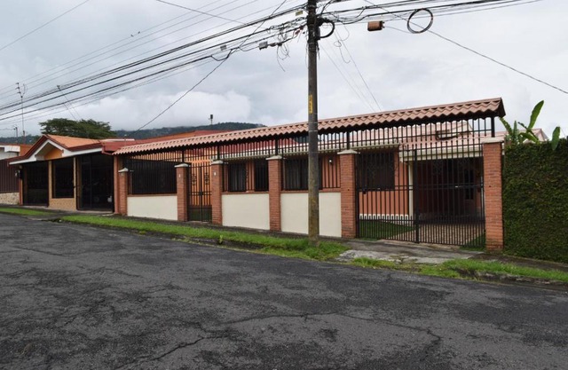 SERENITY HOME H Y M