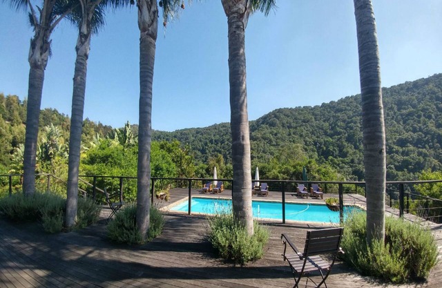Shangri-La Manor - Adults Only
