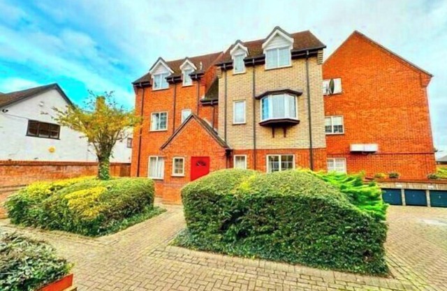 Shefford Serenity Apartment In The Heart of Town