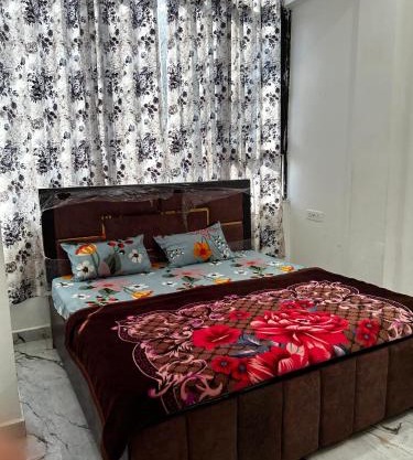 Shri prabhu dham- Near Prem Mandir