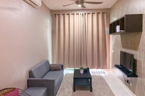 SI Homestay4u