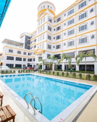 Siddhartha Hotel Grand City