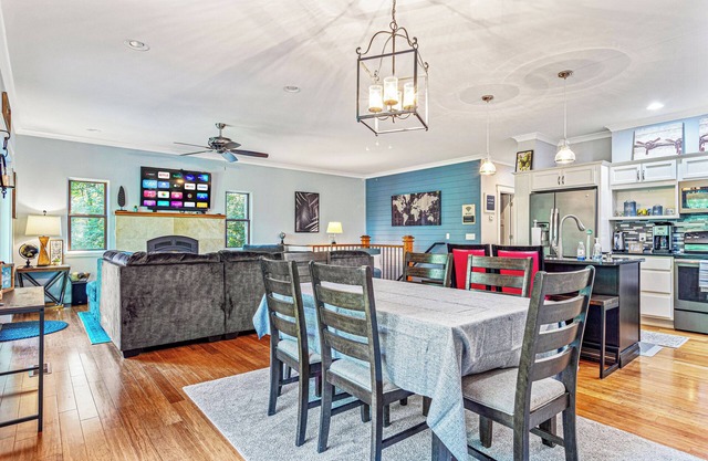 Side of Lookout Mtn-2bdrm Lux Bungalow-Chatt Vistas