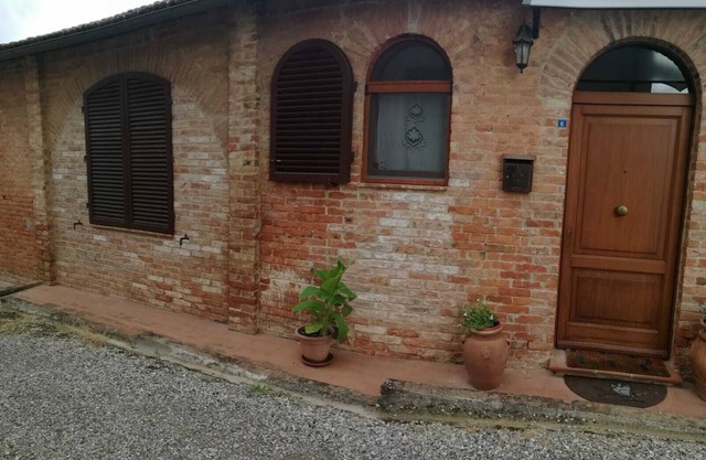 Siena - casa Giulia pretty house in rural setting near the center