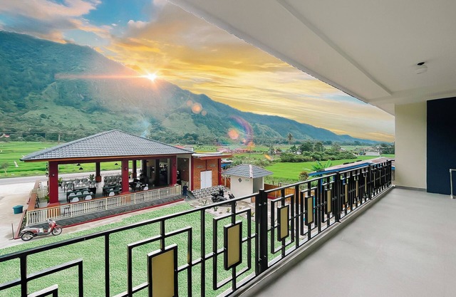 Simangande View & Resto By Helocus