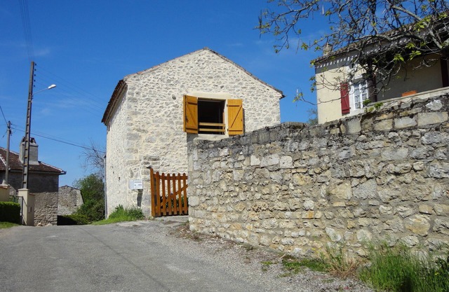 Simple and comfortable 3* gite for 4-6 people