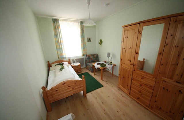 Single room B & B - Gasthof Zum Kramer *