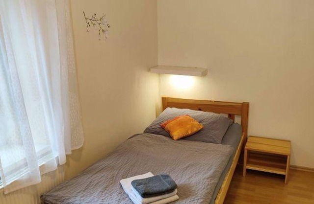Single room shower/WC - Thorn Castle