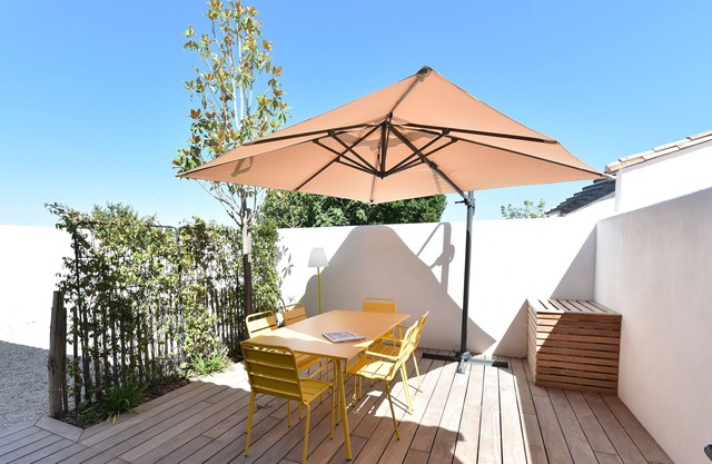 Single-storey house 53m² with terrace and parking in St-Vivien
