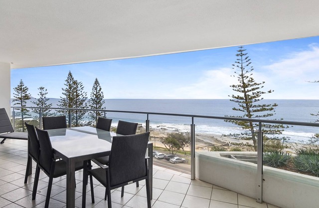 Sirocco 606 magnificent water front apartment