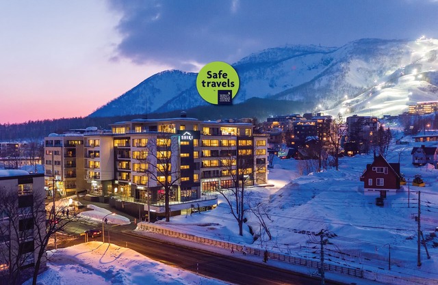 Situated within the Shiki building and looking toward the Grand Hirafu slopes.