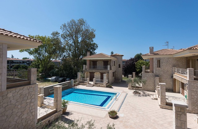 Siviri Villa J&B by Luxlikehome