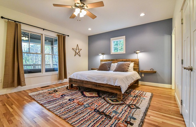 Skyloft Asheville: Chic & Elevated Stay