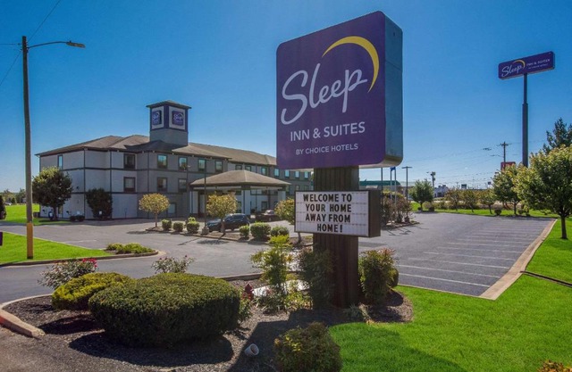 Sleep Inn & Suites