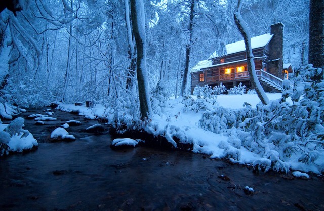 Sleepy Creek-Antique Log Cabin/4 Acre/Bold Stream/Near Boone and BR Pkwy/Firepit