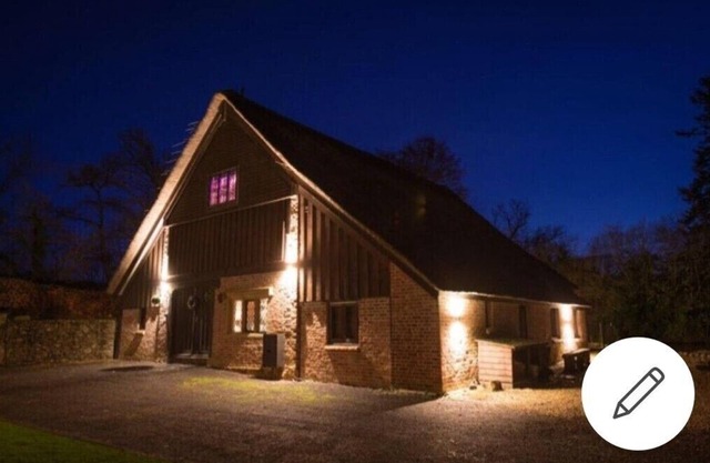 Slps 14 The Lake House Somerset From £100-£150pppn Festive1-3 nights from £5k