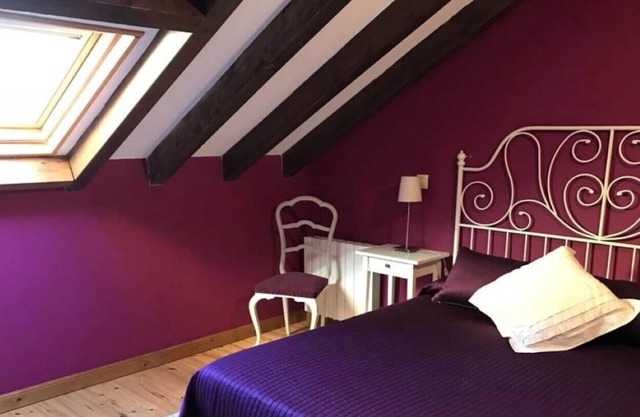 Small house in a quiet area, with spectacular views of the Cordillera.