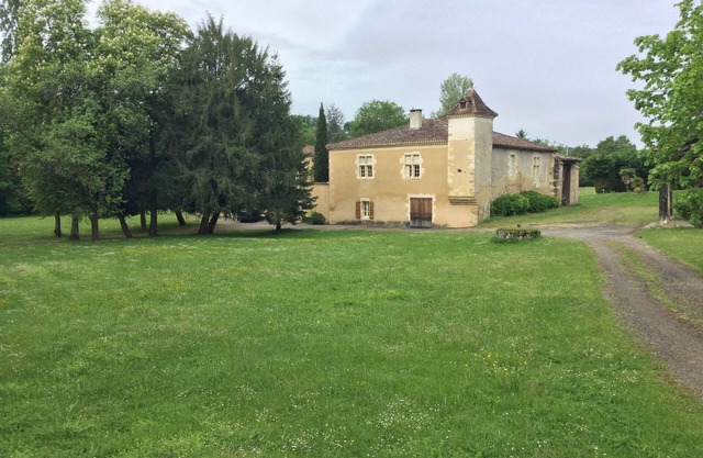 Small Gascon castle