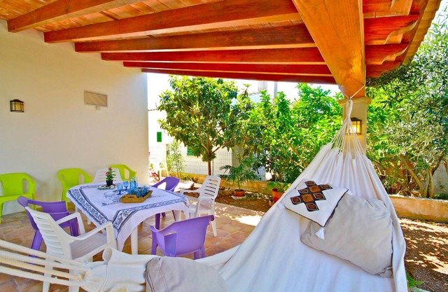 Small holiday home in a trendy location