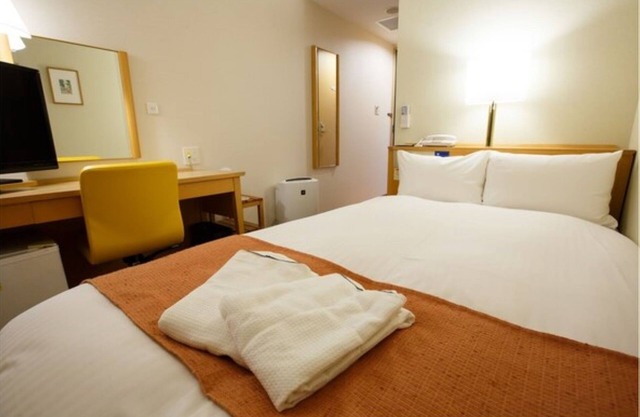 Smoking Semidouble room 2 beds for 1 person B/Fukuoka Fukuoka