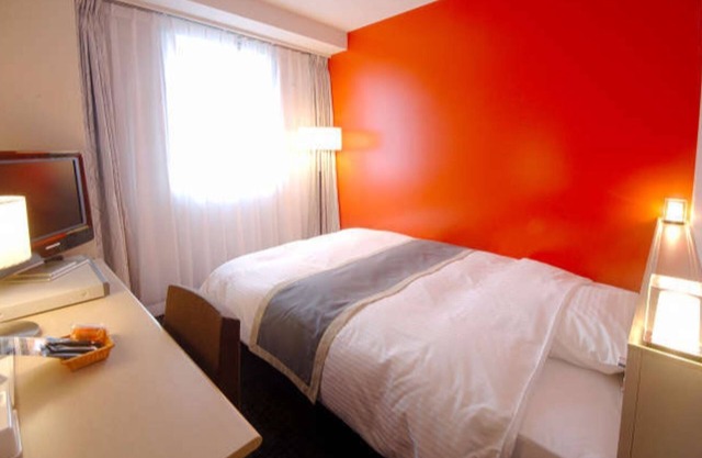 Smoking Semidouble room rock bath loess ba/Iwaki Fukushima