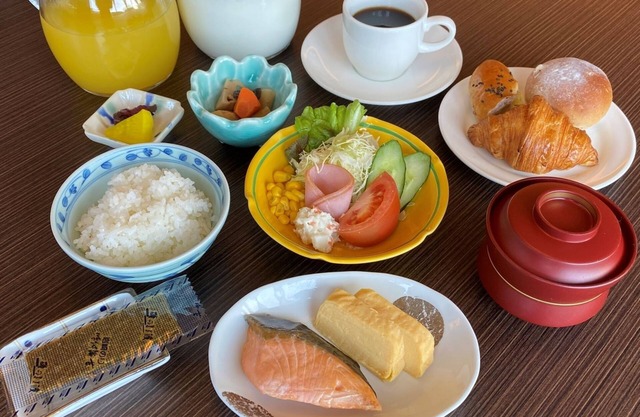 Smoking SingleFree parkingAll rooms semidoubl/Okayama Okayama