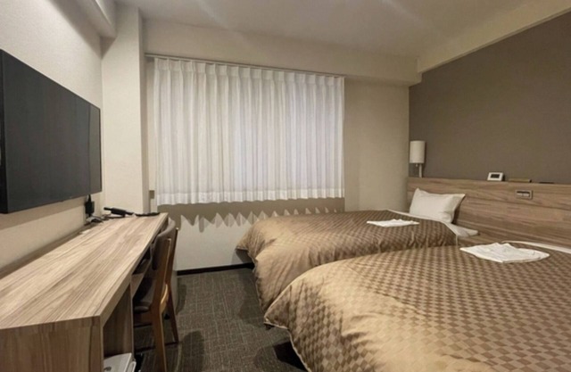 Smoking Twin Room Main Building Room only Standard Plan/Kusatsu Shiga