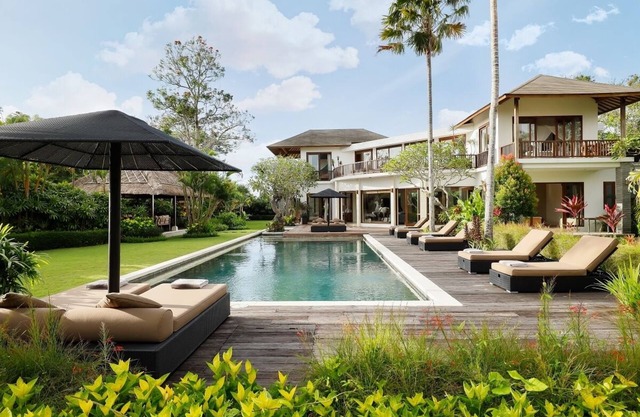 SO6001 - A Spacious and luxury private villa