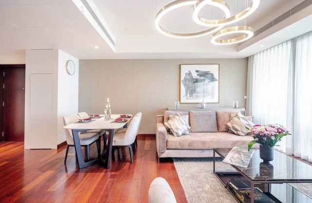 Sofia's Luxury Apartment , Cinnamon Life Suites. Boutique style, Sea Views, Pool
