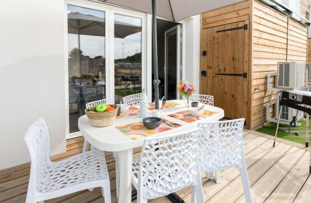 Soleil Couchant B03 by Interhome