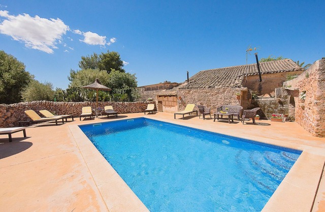 SON CALDÉS - Villa with private pool in Llucmajor. Free WiFi