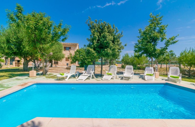 SON PUJOL - Villa with private pool in MONTUÏRI. Free WiFi