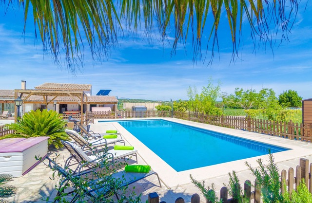 SON VANRELL - Villa with private pool in MONTUÏRI. Free WiFi