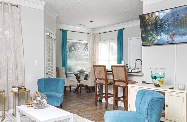 Sophisticated Comfort/Hotel Inspired 2bd 1ba