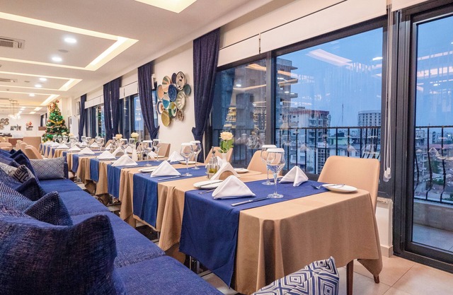 Souare Premium Hotel