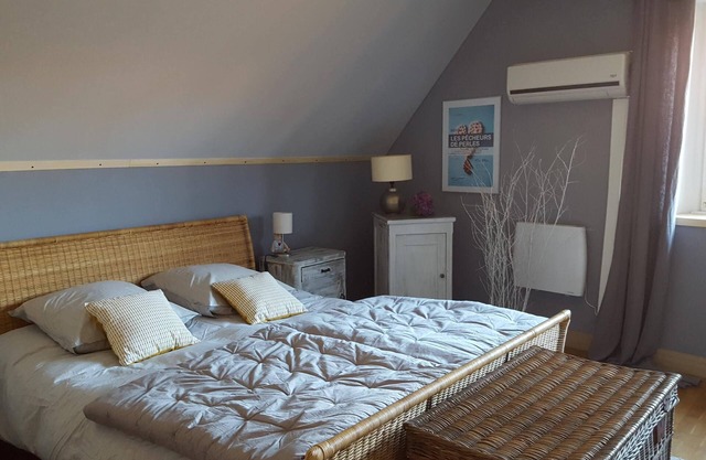 Soultz, Alsace wine route, at the foot of the Vosges mountains, 3 rooms sleeps 5.