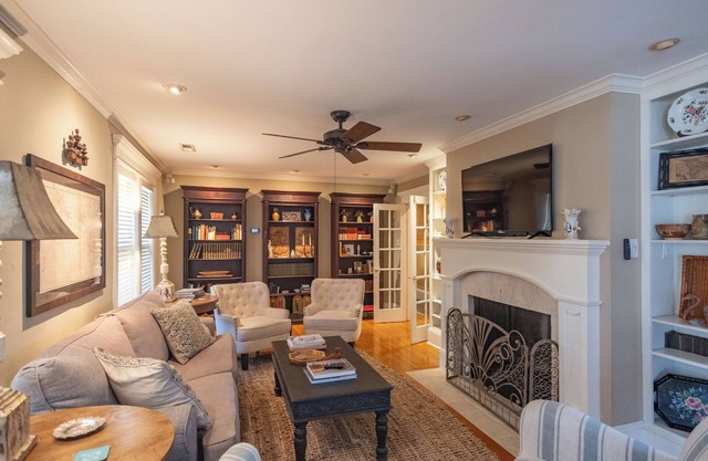 Southern Elegance in Heart of Memphis