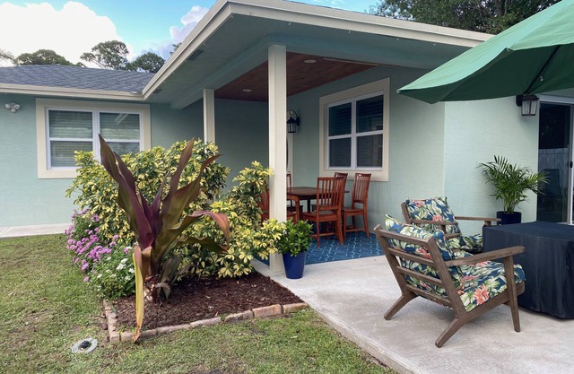 Southern Memories - Driftwood: Quaint, single family & dog friendly!