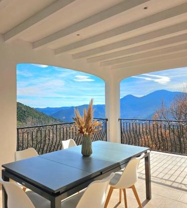 Spacieux haut de villa 3 chambres Venaco