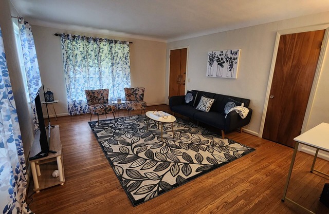 Spacious 1Bed/1Bth Pets OK, Close to ProMedica, UT