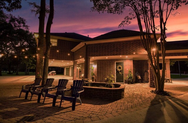 Spacious 2 bedroom Magnolia retreat on 13 acres.