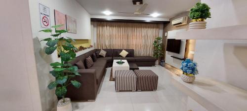 Spacious 2BR Portion with Rooftop Gulshan e Iqbal Block 7