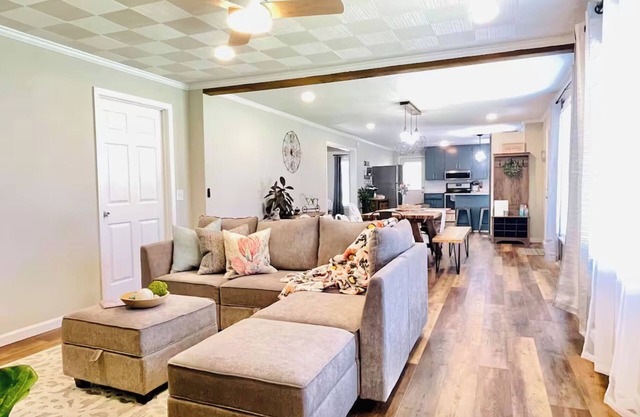 Spacious 3Bed, 2Bath Home for Corporate Stays, Contractors/Healthcare Providers