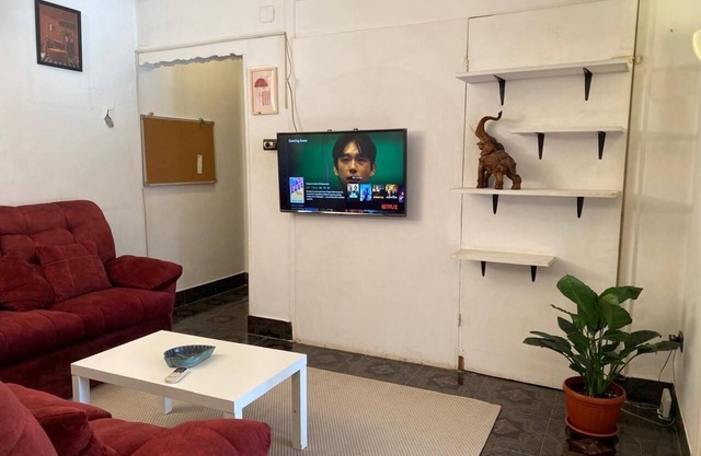 Spacious 4-bedroom apartment in wonderful Cairo with WiFi, AC