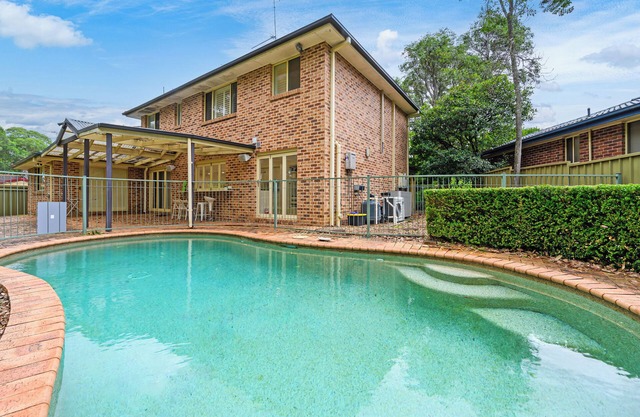 Spacious 4-bedroom house in serene Baulkham Hills with AC