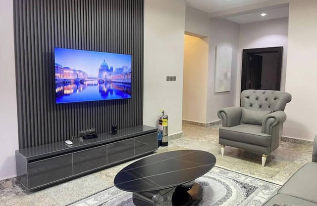 Spacious 4-Bedroom Apartment