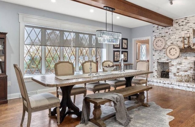 Spacious 5-bed house centralized within hour of skiing, Race track & Lake George