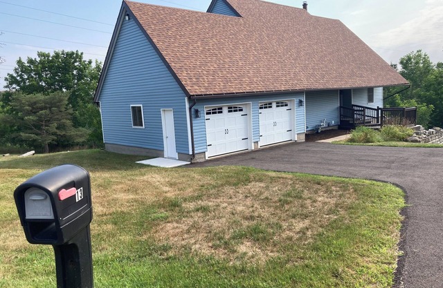 Spacious 5-bedroom House in Peaceful Oswego Neighborhood; Decks, Patio & more!