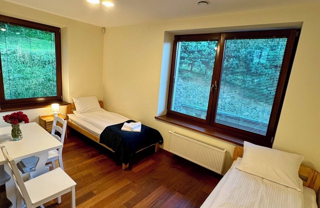 Spacious 5-bedroom villa in welcoming Szczawa with WiFi, AC