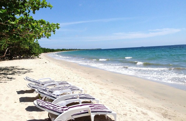 Spacious 6-bedroom villa in charming Rincón del Mar with WiFi